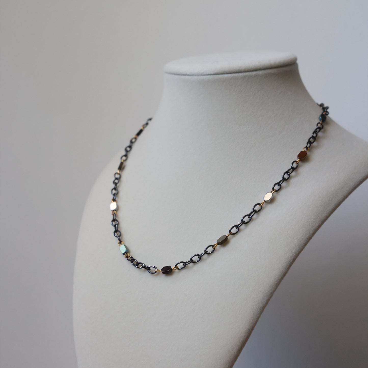 Metallic Chain Necklace