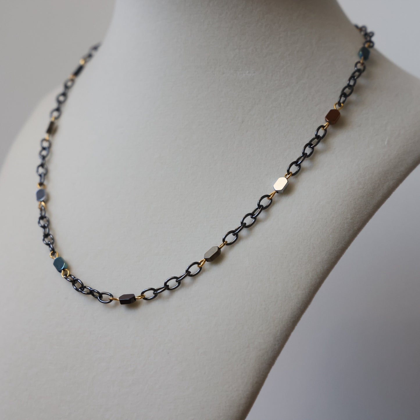 Metallic Chain Necklace